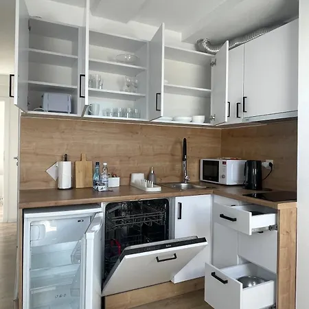 Апартаменты Old Town Escape *